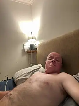 Snapshot of locallad88 chatting on 07/19/26, 12:47 locallad88 online show from 07/19/26, 12:47