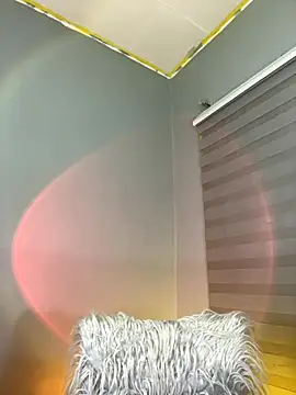 Katy  Perry online show from 10/15/25, 05:07