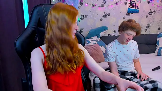 Snapshot of lakmsrrrmrrr chatting on 12/08/24, 09:02 lakmsrrrmrrr online show from 12/08/24, 09:02