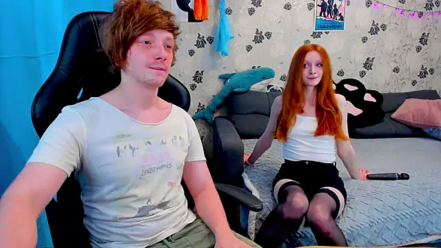 Snapshot of lakmsrrrmrrr chatting on 03/09/25, 10:41 lakmsrrrmrrr online show from 03/09/25, 10:41