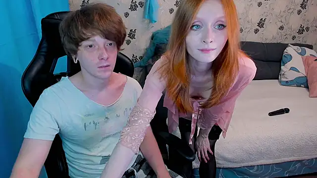 Snapshot of lakmsrrrmrrr chatting on 10/05/25, 10:46 lakmsrrrmrrr online show from 10/05/25, 10:46