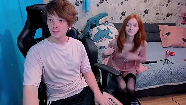 Snapshot of lakmsrrrmrrr chatting on 10/14/25, 10:16 lakmsrrrmrrr online show from 10/14/25, 10:16