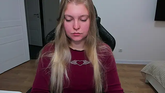 stacy miracle online show from 09/30/25, 03:17