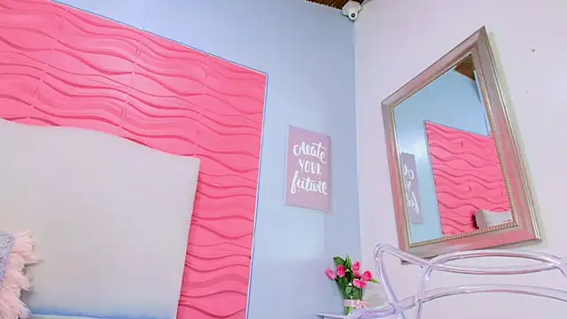 Snapshot of _Valeria_Brown chatting on 01/16/25, 11:37 Valeria Brown online show from 01/16/25, 11:37