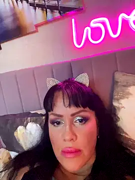 Lolaley2 online show from 11/05/25, 09:20