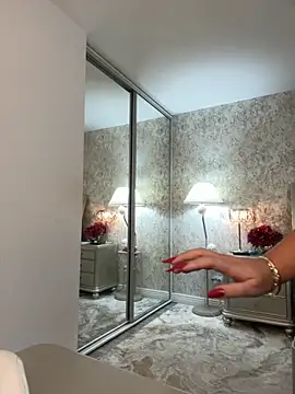 Snapshot of Aneri chatting on 11/26/25, 08:15 Aneri online show from 11/26/25, 08:15