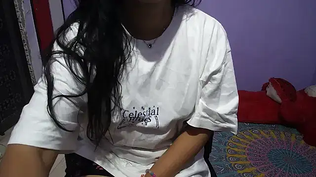 BabyNaina online show from 11/28/25, 02:58