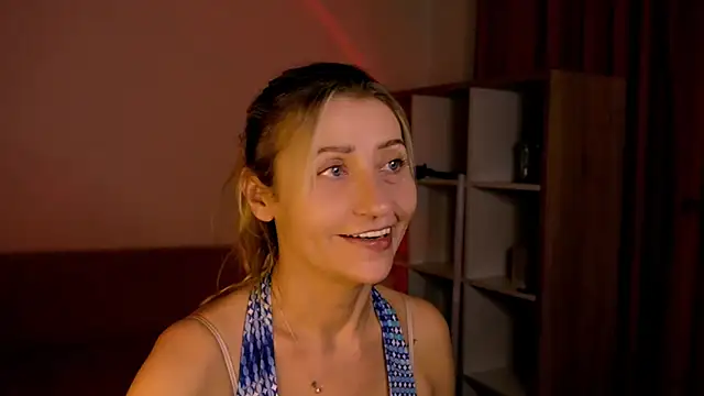 ZoeGrant online show from 04/10/26, 07:40