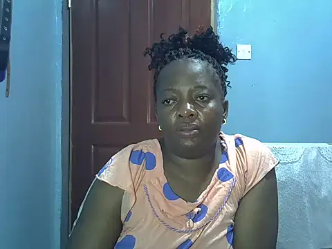 Ebonyceline online show from 04/15/26, 07:58