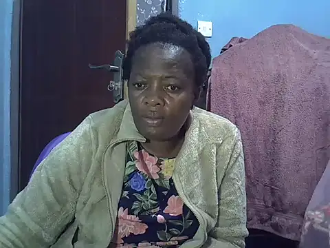 Ebonyceline online show from 05/01/26, 08:02