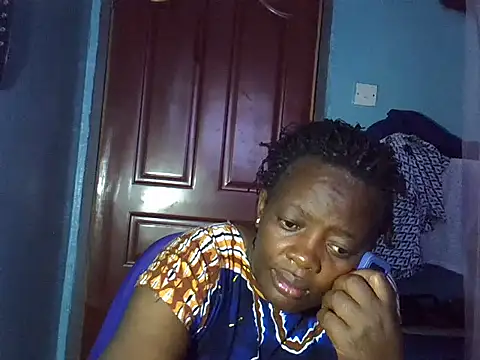 Ebonyceline online show from 06/05/26, 06:20