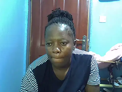 Snapshot of Ebonyceline chatting on 07/14/26, 07:19 Ebonyceline online show from 07/14/26, 07:19