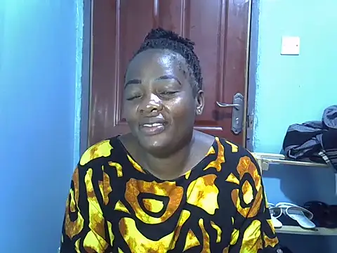 Snapshot of Ebonyceline chatting on 07/21/26, 04:48 Ebonyceline online show from 07/21/26, 04:48