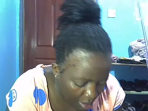 Snapshot of Ebonyceline chatting on 07/24/26, 07:23 Ebonyceline online show from 07/24/26, 07:23