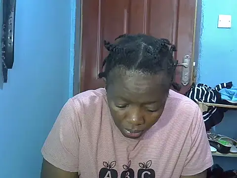 Snapshot of Ebonyceline chatting on 08/04/26, 09:45 Ebonyceline online show from 08/04/26, 09:45