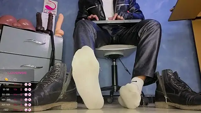 TomLover 12 online show from 03/29/26, 02:22