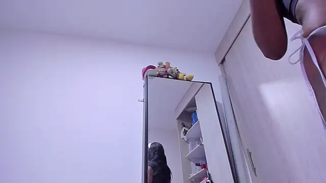 CuteEbony1 online show from 09/23/25, 06:11