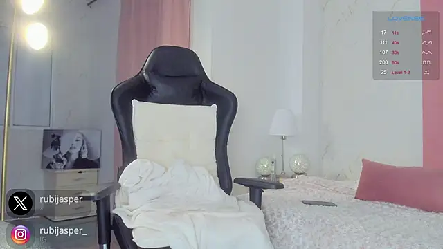 missrubijasper online show from 01/22/25, 05:48