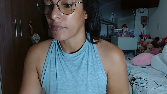 kateleyagrey online show from 12/22/24, 12:07