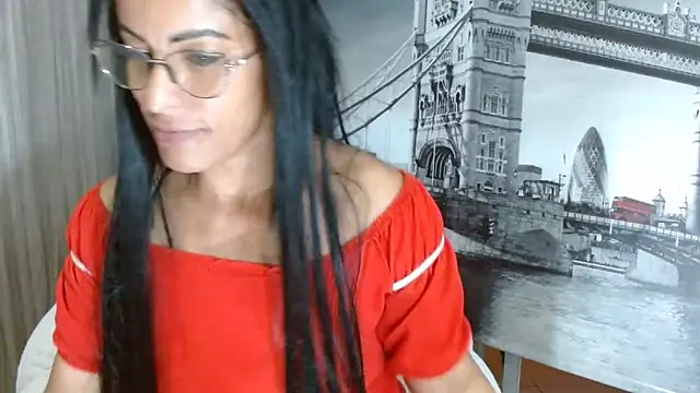 kateleyagrey online show from 12/28/24, 03:26