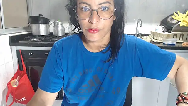 kateleyagrey online show from 09/25/25, 12:31