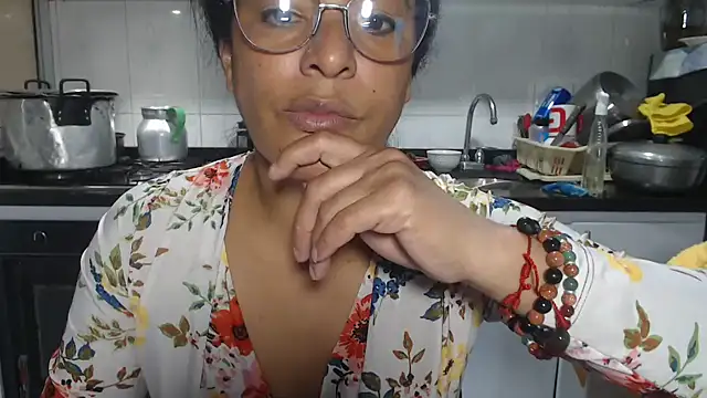 Snapshot of kateleyagrey chatting on 01/08/26, 08:11 kateleyagrey online show from 01/08/26, 08:11