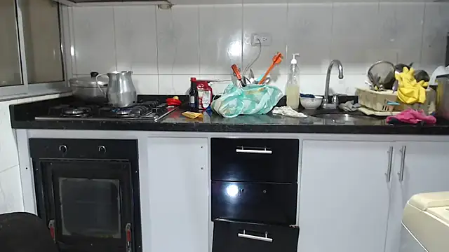 Snapshot of kateleyagrey chatting on 03/03/26, 11:43 kateleyagrey online show from 03/03/26, 11:43