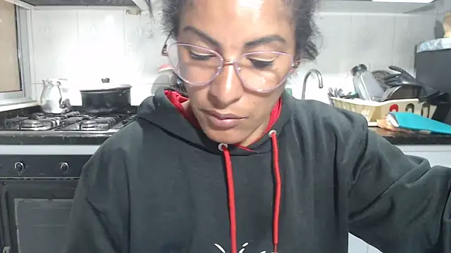 kateleyagrey online show from 04/19/26, 02:38