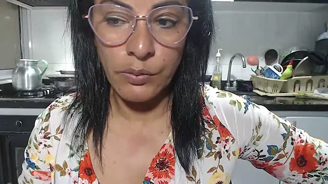 kateleyagrey online show from 04/21/26, 01:42