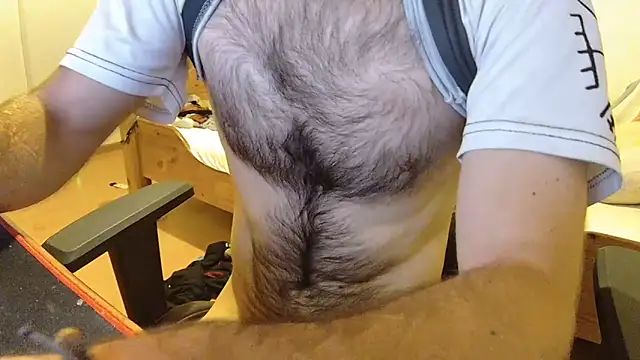 KmlBI26 online show from 10/31/25, 07:31