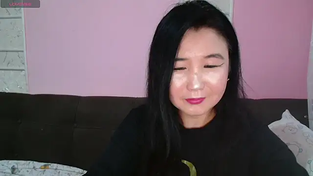 Bet Lu online show from 10/23/25, 01:38