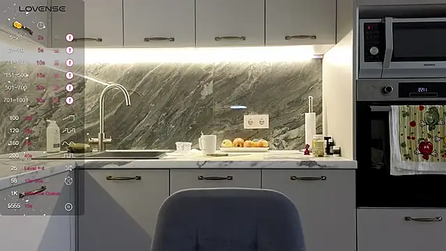 Alice Wonders online show from 04/24/26, 07:00