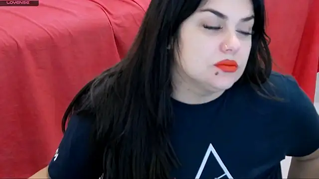 Snapshot of TinaMaay chatting on 01/15/25, 08:58 TinaMaay online show from 01/15/25, 08:58