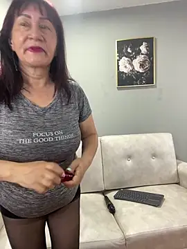 Snapshot of Savvanahh chatting on 11/06/25, 11:55 Savvanahh online show from 11/06/25, 11:55