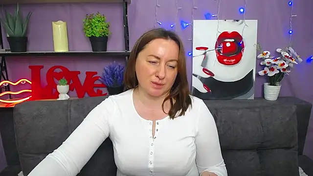 Abby Taylorr online show from 03/12/25, 04:24