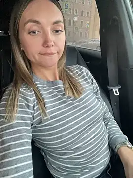 AngelinaMoore online show from 02/18/25, 02:27