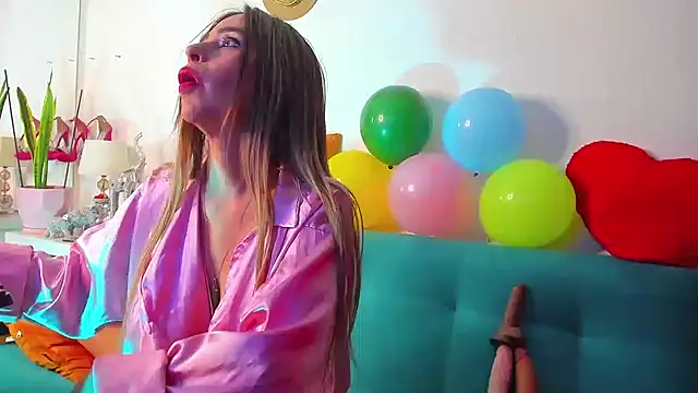 Victoria Jonness online show from 02/14/25, 07:54