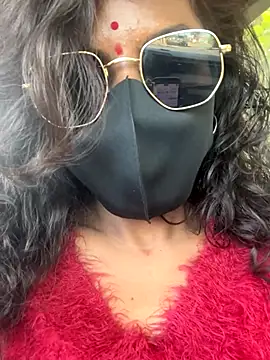 Indian-Squirt online show from 12/17/25, 08:09