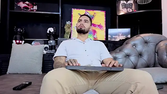 Snapshot of matteosantos chatting on 09/20/25, 11:44 matteosantos online show from 09/20/25, 11:44