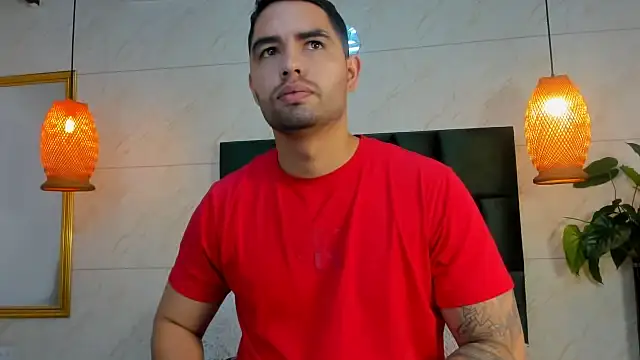 Snapshot of matteosantos chatting on 10/24/25, 11:39 matteosantos online show from 10/24/25, 11:39