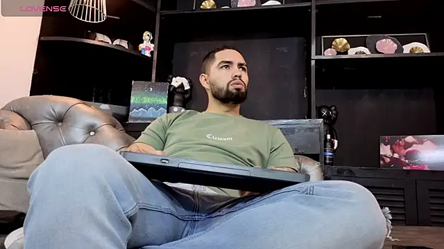 matteosantos online show from 03/24/26, 11:48