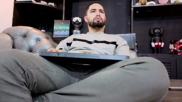 matteosantos online show from 04/12/26, 05:45