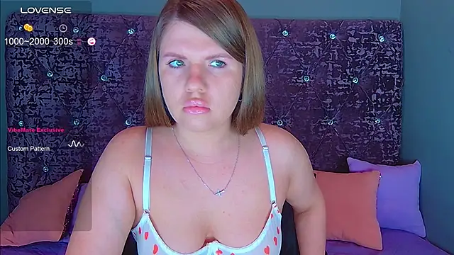 NoraBigAss online show from 01/12/25, 10:43