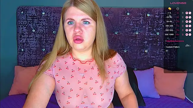 NoraBigAss online show from 09/29/25, 01:55