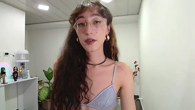Snapshot of NicoleCortez chatting on 01/14/25, 05:40 NicoleCortez online show from 01/14/25, 05:40
