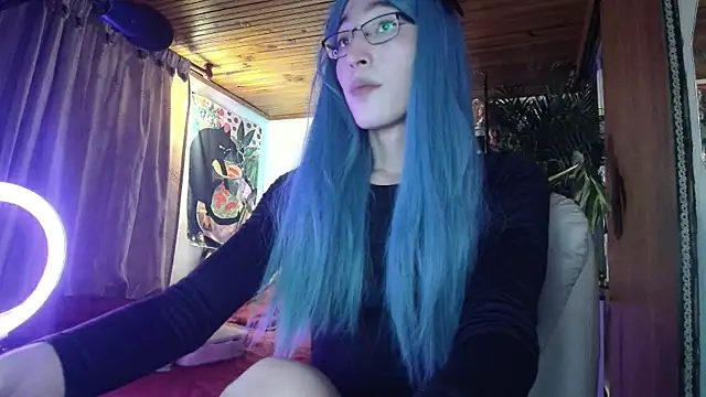 NicoleCortez online show from 06/19/26, 02:16