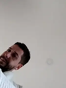 LoGaNfree88 online show from 03/10/25, 03:41