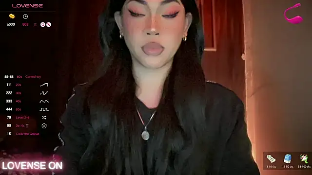 Snapshot of madam_agnes1 chatting on 06/27/26, 06:46 madam agnes1 online show from 06/27/26, 06:46