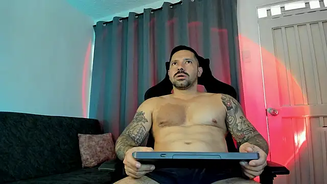 Pierre Vidal online show from 10/16/25, 07:48