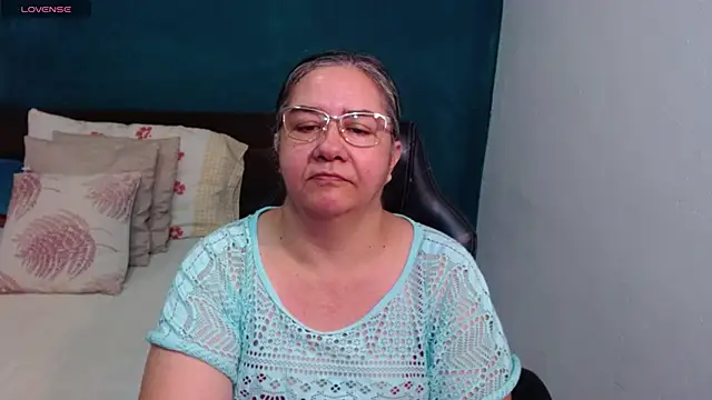 scaelettdubois online show from 05/28/26, 01:58